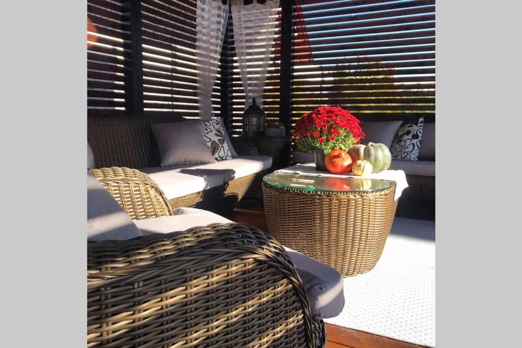 Orchardhouse Farmhouse, Wellness Chrast  ภายนอก รูปภาพ