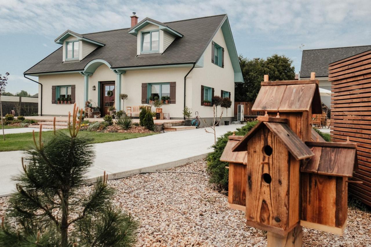 Orchardhouse Farmhouse, Wellness Chrast  ภายนอก รูปภาพ